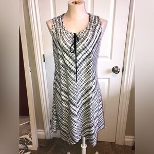 Brenda Beddome Summer Black and White Women's Dress - made in Canada